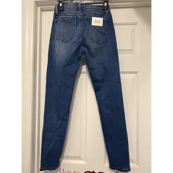 KanCan Jeans Womens 5/26 Medium Wash Blue Straight Leg - Picture 2 of 7